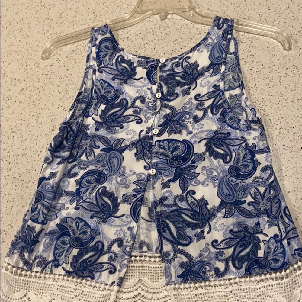 Patterned tank - Picture 2 of 2